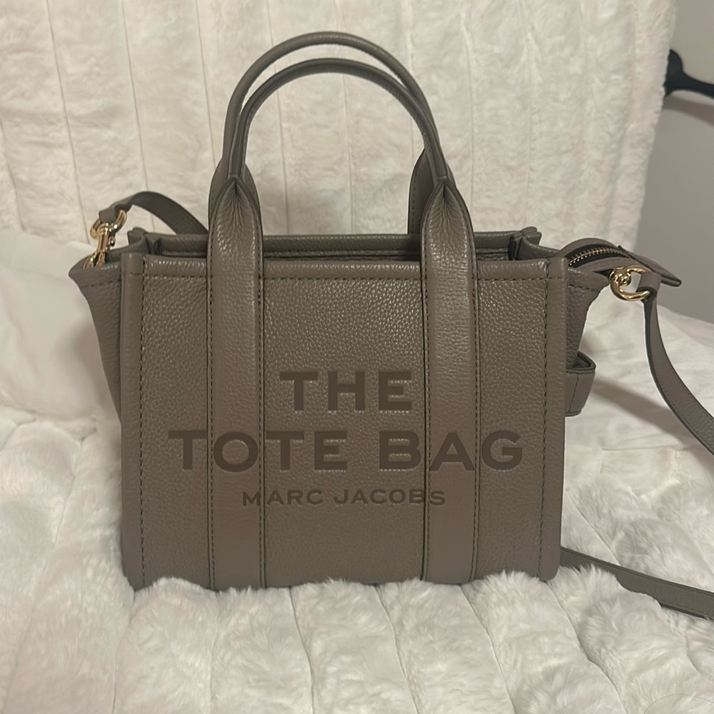 Marc Jacob leather small tote bag cement